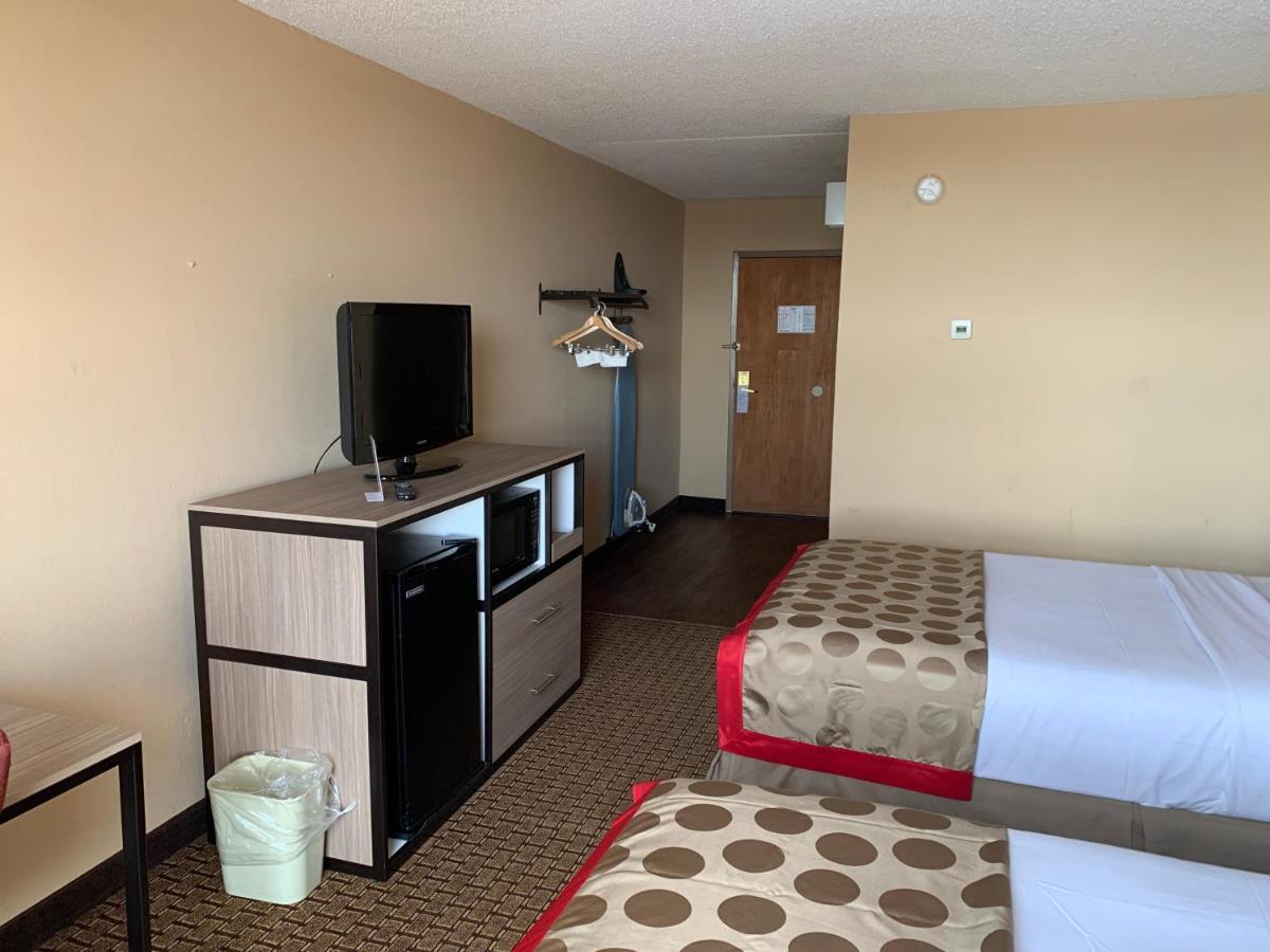 Ramada By Wyndham West Atlantic City Ег Харбър Тауншип Екстериор снимка