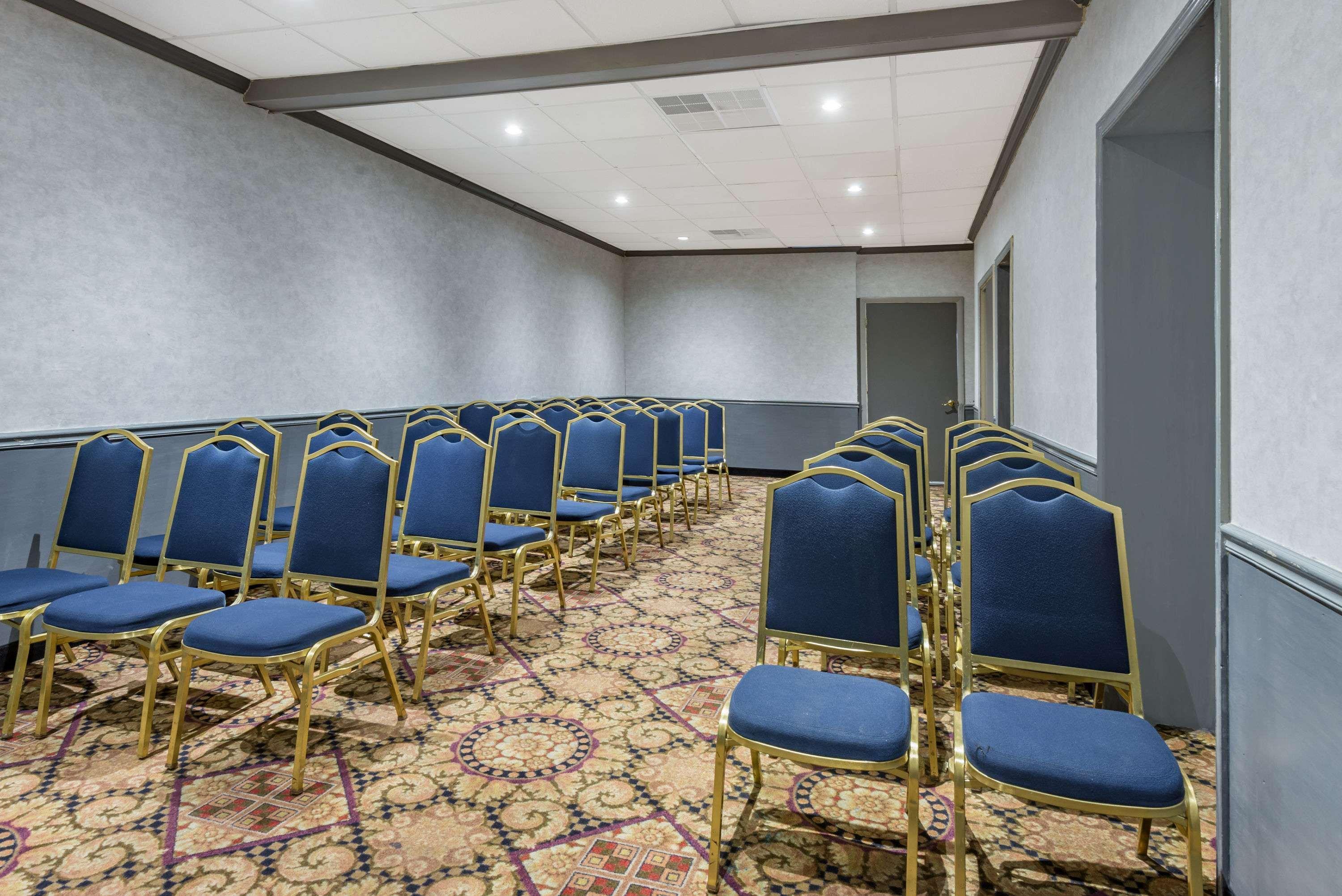 Ramada By Wyndham West Atlantic City Ег Харбър Тауншип Екстериор снимка