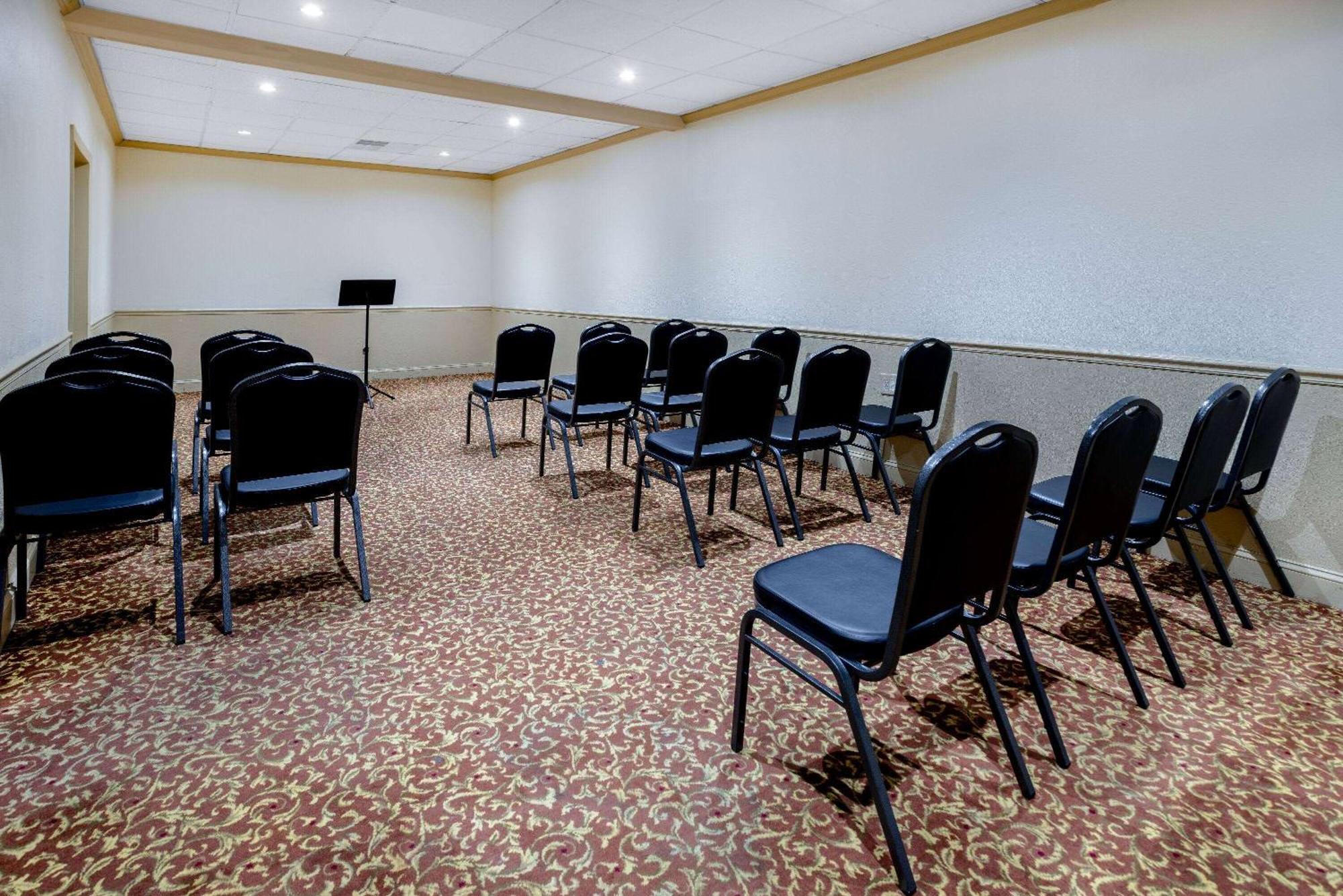 Ramada By Wyndham West Atlantic City Ег Харбър Тауншип Екстериор снимка