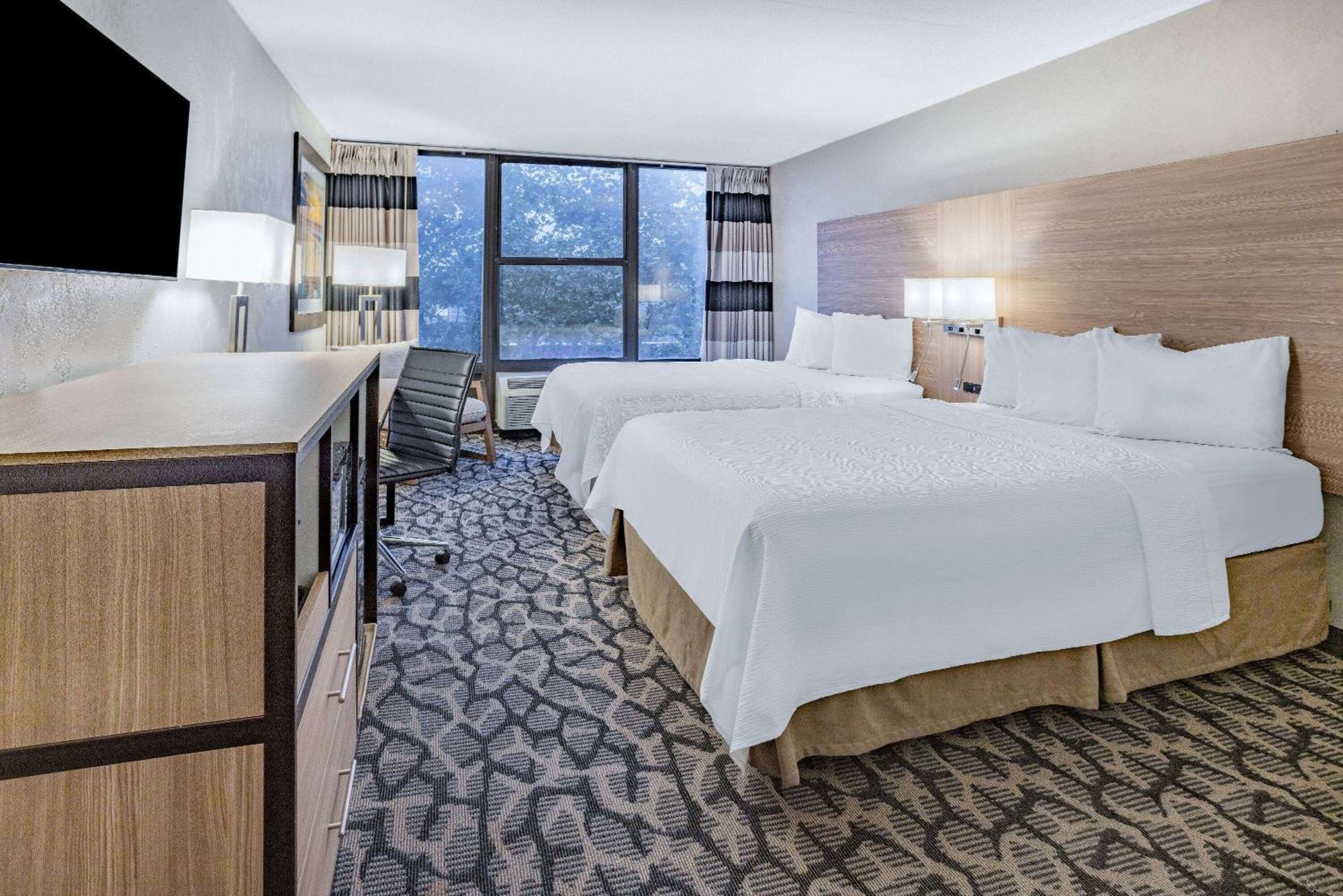 Ramada By Wyndham West Atlantic City Ег Харбър Тауншип Екстериор снимка